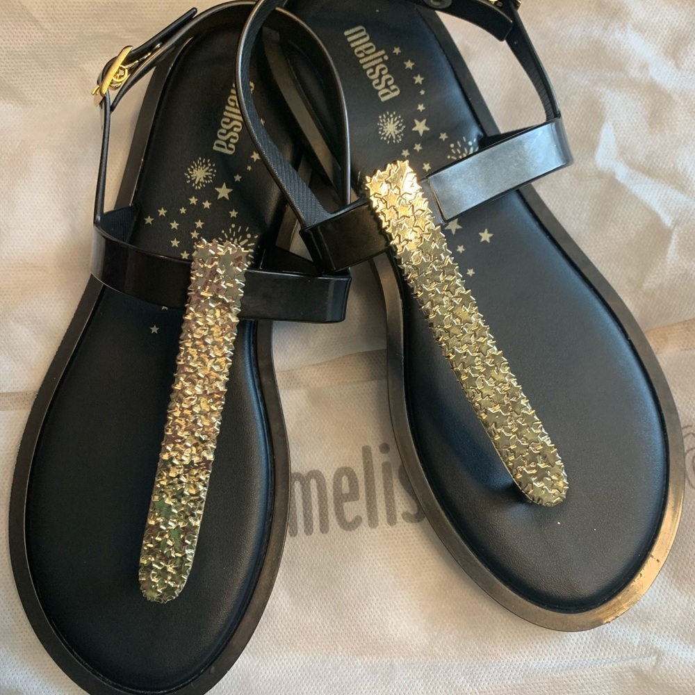 Melissa Slim ll Black/Gold  Sandals